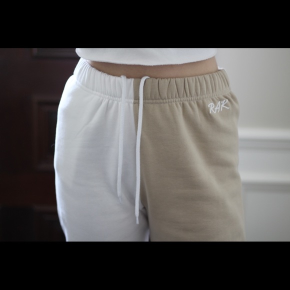 Beige and white colour block sweatpants - Picture 2 of 4